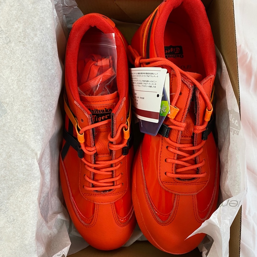 Shu Uemura x Onitsuka Tiger limited edition shoes
